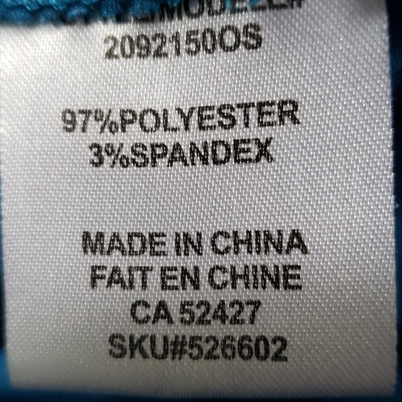 Beautiful Green Satin Gathered Blouse For Special Occasions (nwot) - Picture 5 of 5